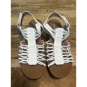 Baretraps Cagney Strappy White Sandals Sz 8.5 Contoured Comfort Wedge